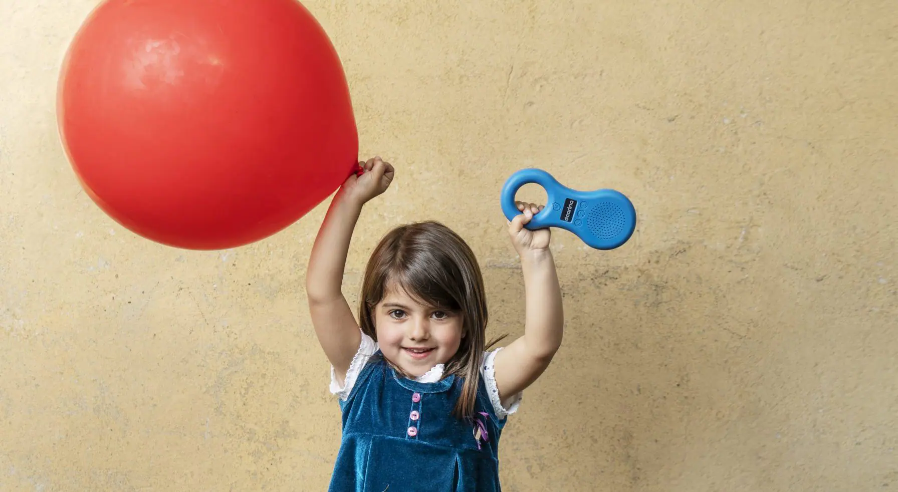 Ocarina Player: the only shockproof music player for children